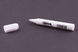 LOBSTER 102304 Značkovač permanentní bílý 3mm lihový - Značkovač permanentní bílý 3mm lihový